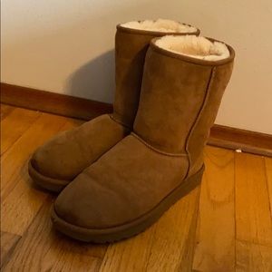 Classic II Genuine Shearling Lined Short Boot
UGG®
